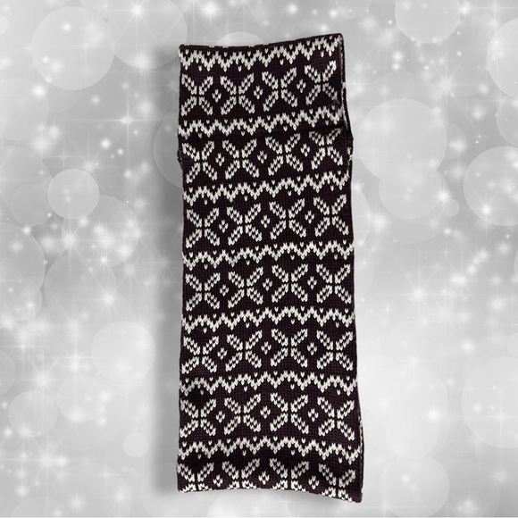 Arctic Print Infinity Scarf - Purple/White - Picture 7 of 15